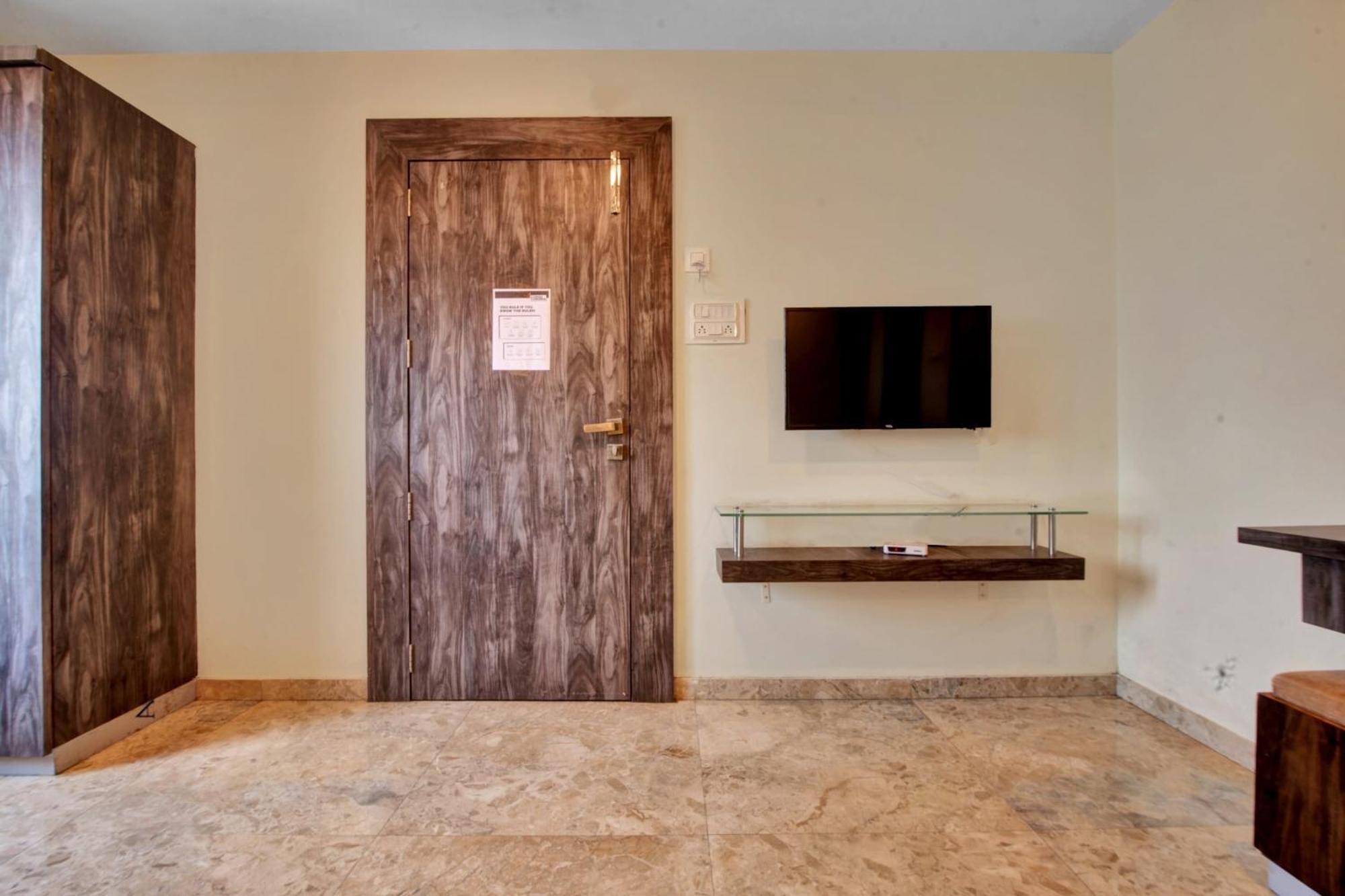 Townhouse 700 Hotel Krishna. Нагпур Екстериор снимка